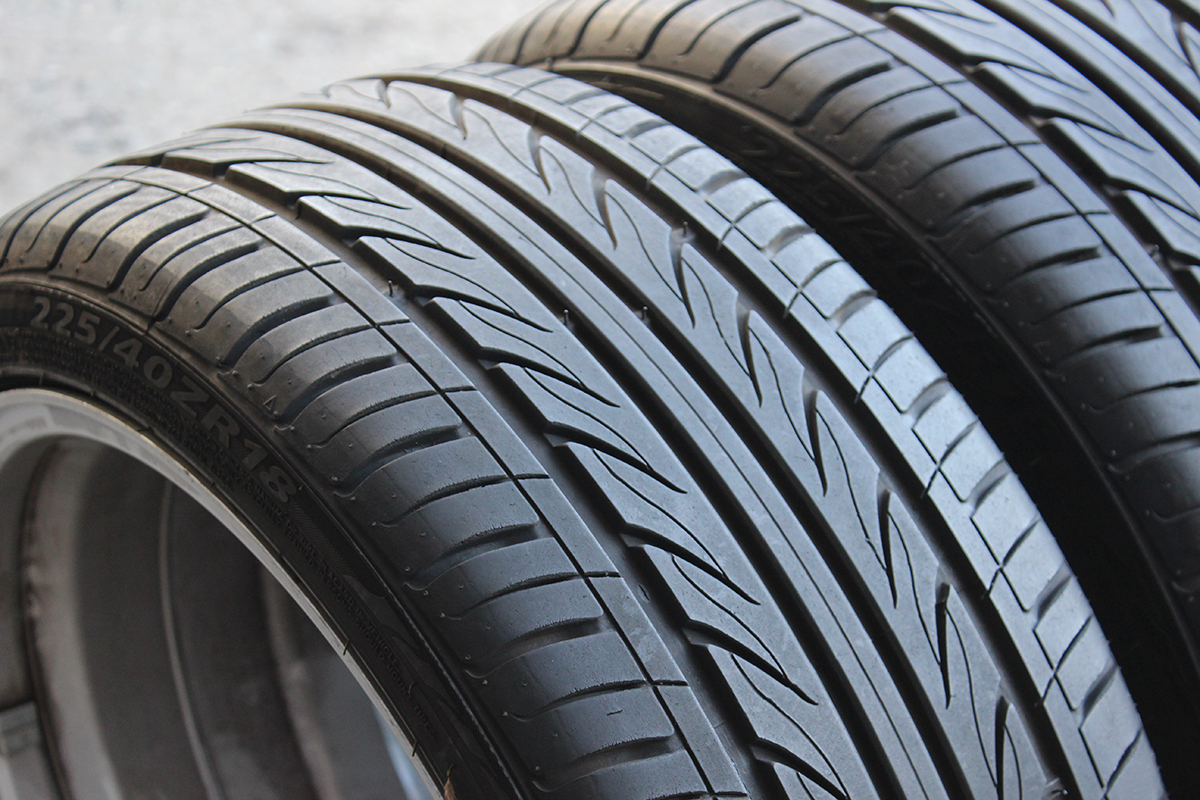 Купить летние шины 225 45 17. 225/50 R17 Delinte d7 98w. 205/50r17 Delinte d7 93w. Delinte d7 225/45 r17. Delinte d7 225/45 r17 94w.