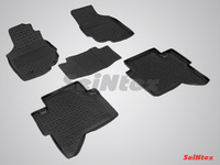 Резиновый коврик Seintex с бортиком для Toyota HILUX 2012-2015