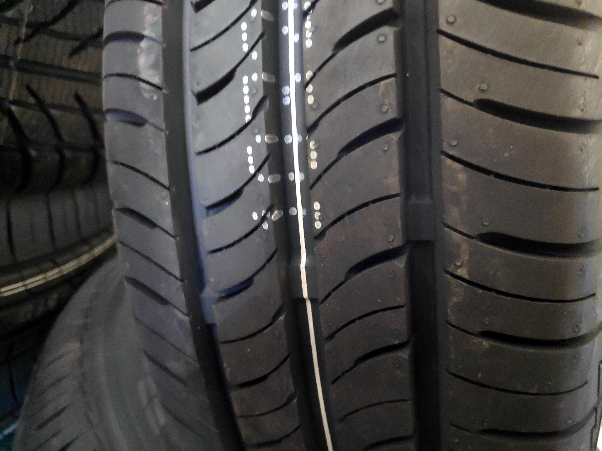 Maxxis отзывы лето. Maxxis Pragmatra mp10. Maxxis 185/65r15 88h mp10 Pragmatra. Maxxis mp10 82h. Maxxis 185/60r14 82h mp10 Pragmatra.